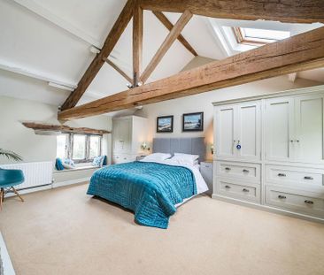 3 bedroom detached house to rent - Photo 2