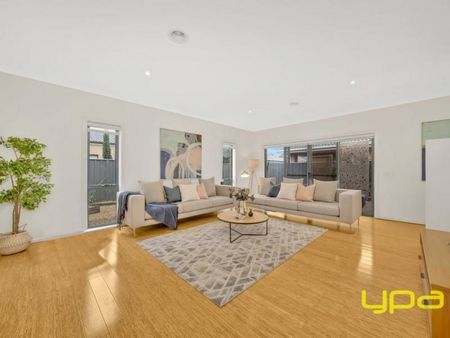Affordable Family Living in Cranbourne West - Photo 3