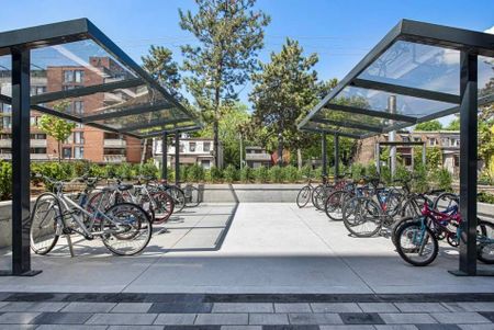 Dufferin Crossing - Photo 5