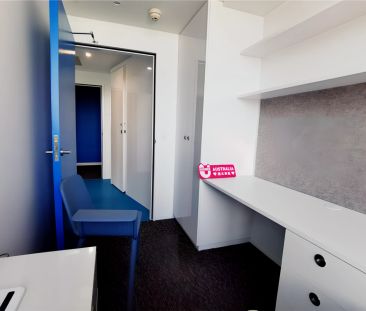 2 Bedroom Apartment - Photo 5