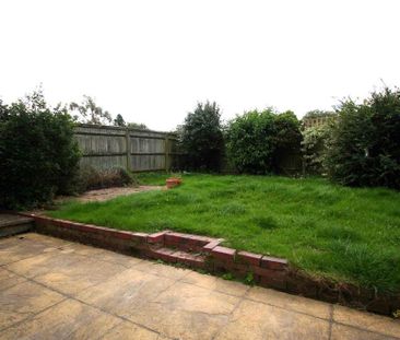 3 bedroom detached house to rent - Photo 4