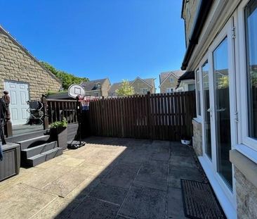 4 bedroom house to rent - Photo 1