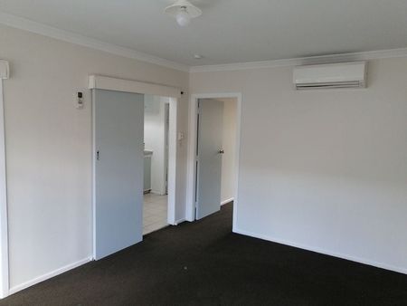 Charming 2BR Home with Courtyard! - Photo 2