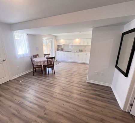 For Lease - 114 B Wood Crescent, Essa, Ontario - Photo 2