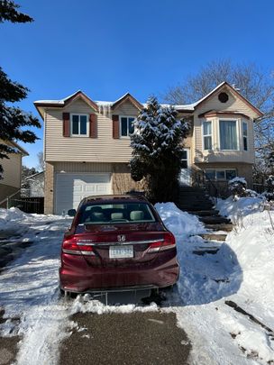 1 Laurelwood Ct, Guelph - Photo 1