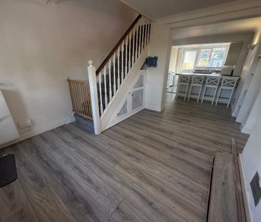 Russell Place, Fareham - Photo 4