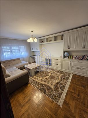 Apartament cu 3 camere - complet mobilat si utilat - Photo 1