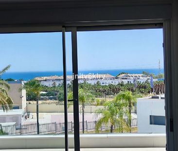 3 Bedroom Apartment For Rent in Cancelada, Málaga - Foto 3
