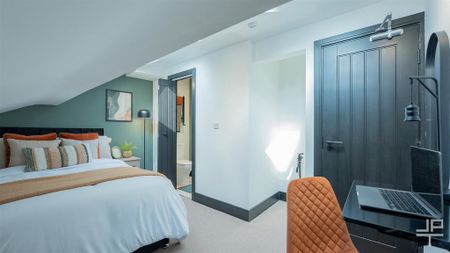 1 bedroom in a house share to rent - Photo 4