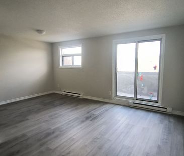 For Lease - 560 Bloor Street Unit# 404, Oshawa, Ontario - Photo 6