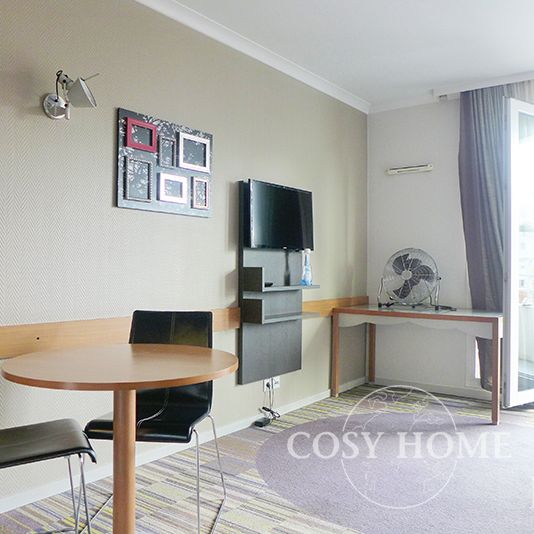 Appartement en location | Courbevoie - Photo 1