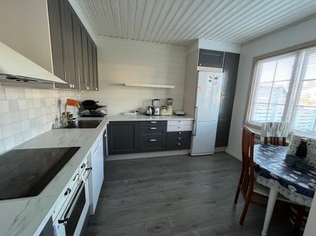 Kärrdalsvägen, Göteborg - Photo 2