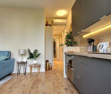 Location Appartement 2 pièces 36m² CANNES 06400 - Photo 2