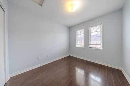 For Lease - 85 Bernard Avenue, Brampton, Ontario - Photo 4