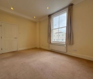 2 bed apartment to rent in Portland Street, Leamington Spa, CV32 - Photo 5