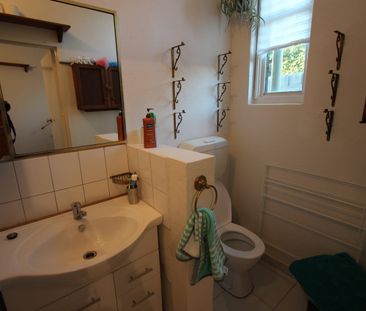 Hidden Gem at the City's Doorstep - Photo 5