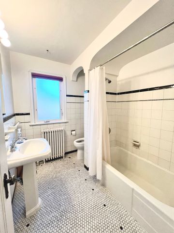 For Lease - 59 Divadale Drive, Toronto, Ontario - Photo 3