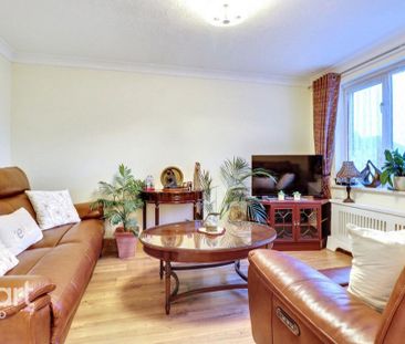 4 bedroom detached house to rent - Photo 1