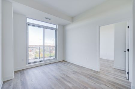 For Lease - 2475 Old Bronte Road Unit# 804, Oakville, Ontario - Photo 2