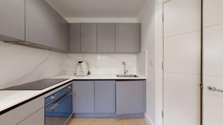 Studio to rent - Photo 5