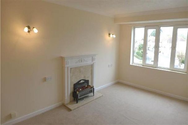 1 bedroom retirement property to rent - Photo 1