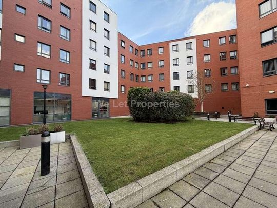 City Gate, Castlefield, M15 - Photo 1