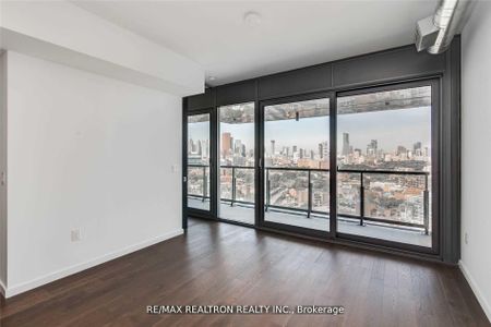 For Lease - 170 Bayview Avenue Unit# 2302, Toronto, Ontario - Photo 4