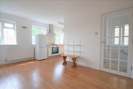 2 Bed Flat, Harrow View Road, HA1 - Photo 2