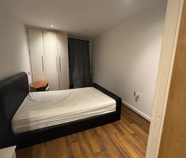 Room in a Shared Flat, Welland Street, SE10 - Photo 5