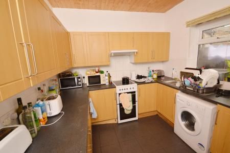 Albion Road, Fallowfield, Manchester, M14 - Photo 5