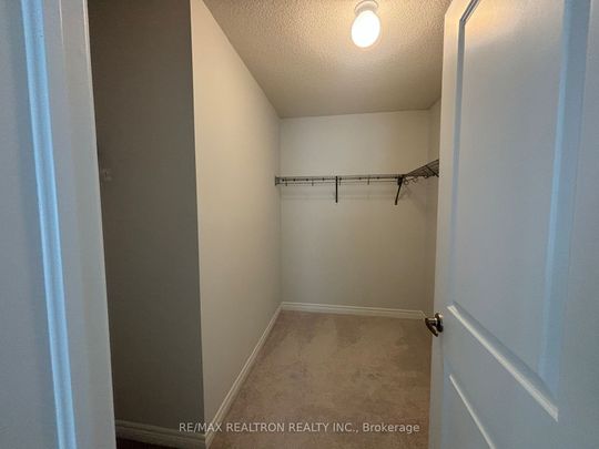 For Lease - 11 Father Muckle Avenue, Georgina, Ontario - Photo 1