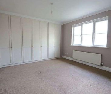 Humphries Park, Exmouth, EX8 - Photo 1