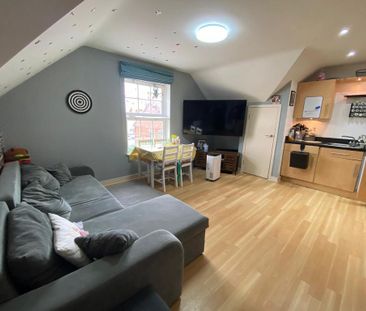 1 bedroom flat to rent - Photo 2