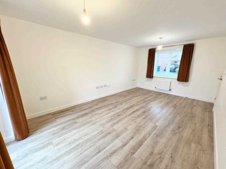 Marriott Close, Keyworth, Nottingham - Photo 3