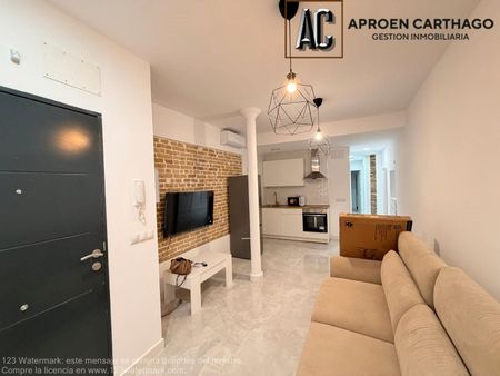 Piso de alquiler en Calle Macarena, Casco Antiguo - Photo 4