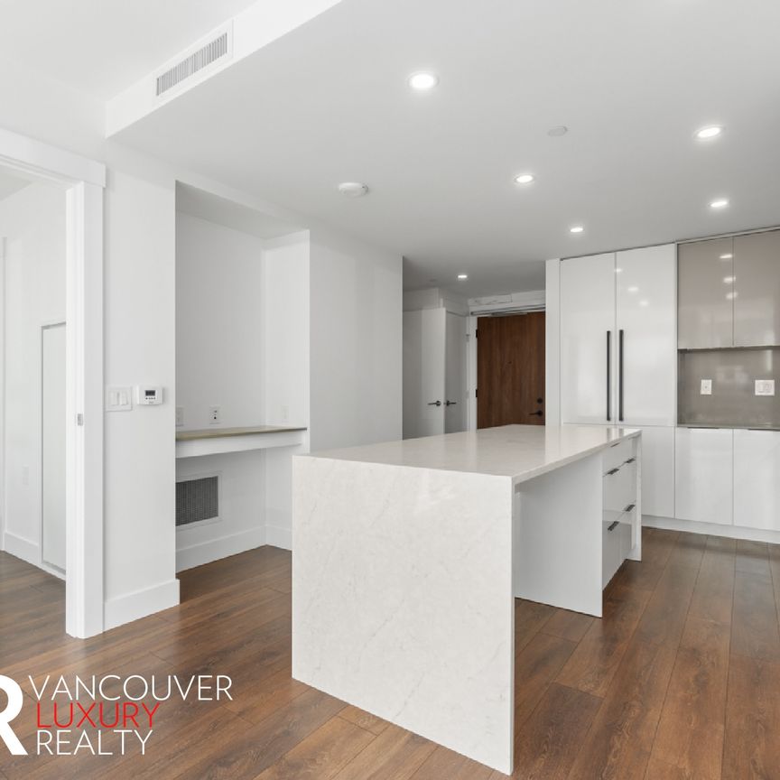 Condo in Burnaby, BC - Photo 1