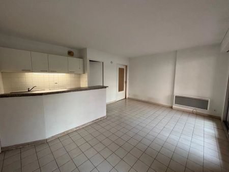 Location Appartement 2 pièces 44m² LE CANNET 06110 - Photo 2