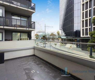 17 Pearl River Rd, Docklands VIC 3008 - Townhouse For Rent | Domain - Photo 5