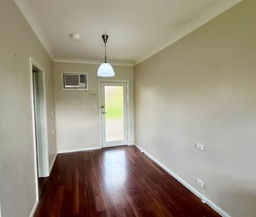 Home For Rent - Photo 4