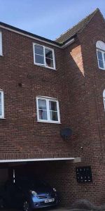 Peckover Court, North End, Wisbech, PE13 - Photo 4