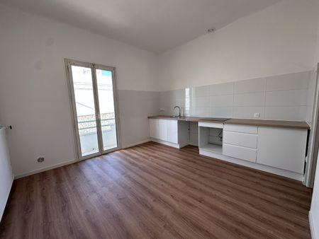Location Appartement 4 pièces 121m² MONTPELLIER 34090 - Photo 5