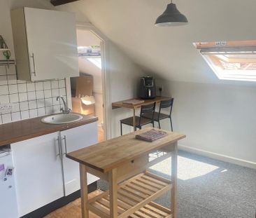 1 bedroom flat to rent - Photo 3