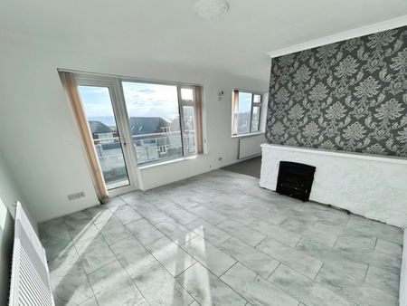 4 bedroom House To Let Total Size: 1152 SQ FT - Photo 2