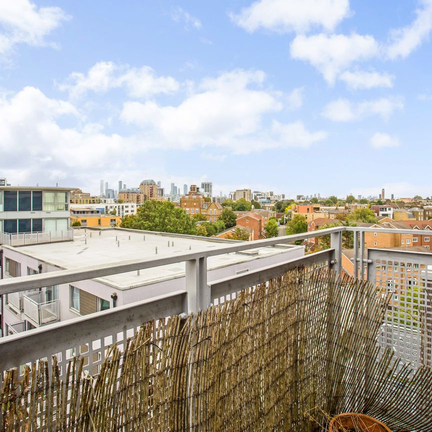 Alaska Building, Deals Gateway, London, SE13 flat to rent - Photo 1