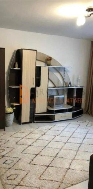 Garsoniera cf 1 sporit decomandata zona Unirii Nord - Fotografie 1