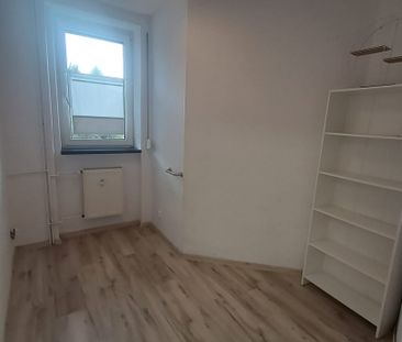 Mieszkanie o powierzchni 32.60m2, parter, umeblowane, Os. Dobrzec - Zdjęcie 4