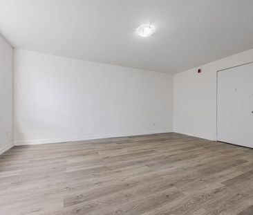 For Lease - 4 Hill Heights Road Unit# 304, Toronto, Ontario - Photo 5