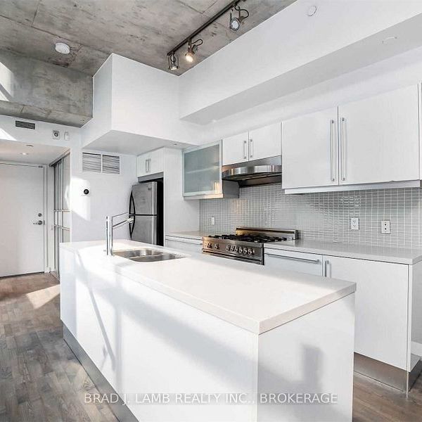 For Lease - 25 Oxley Street Unit# Th1, Toronto, Ontario - Photo 1