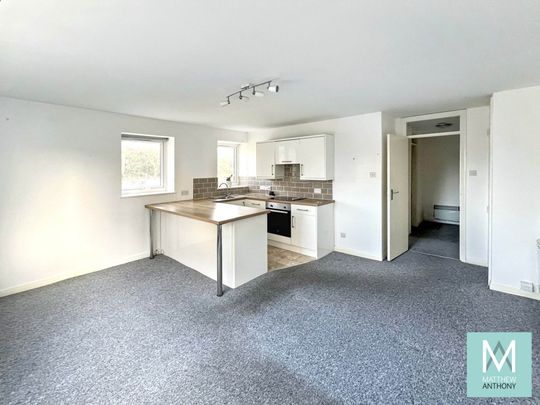 Manor Lea, Boundary Road - Photo 1