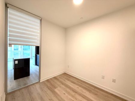For Lease - 395 square one Drive Unit# 407, Mississauga, Ontario - Photo 4